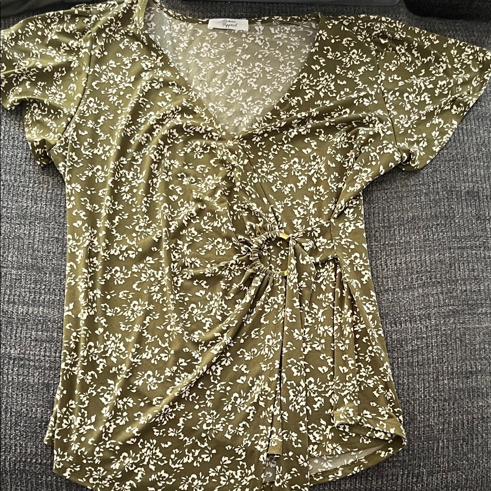 Elegant Olive Floral Women's Blouse